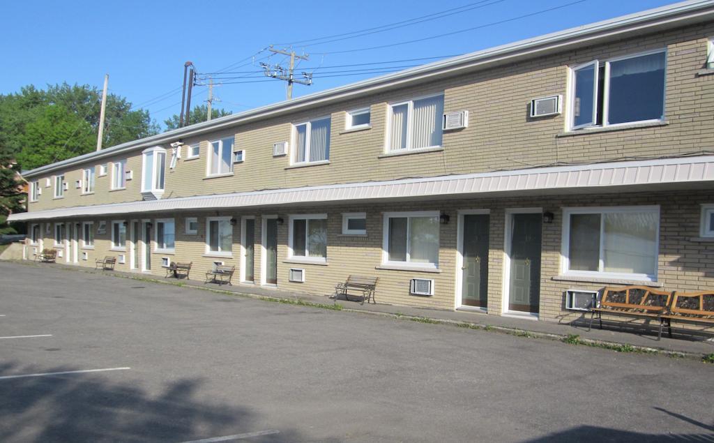Motel Sainte Catherine Exterior foto