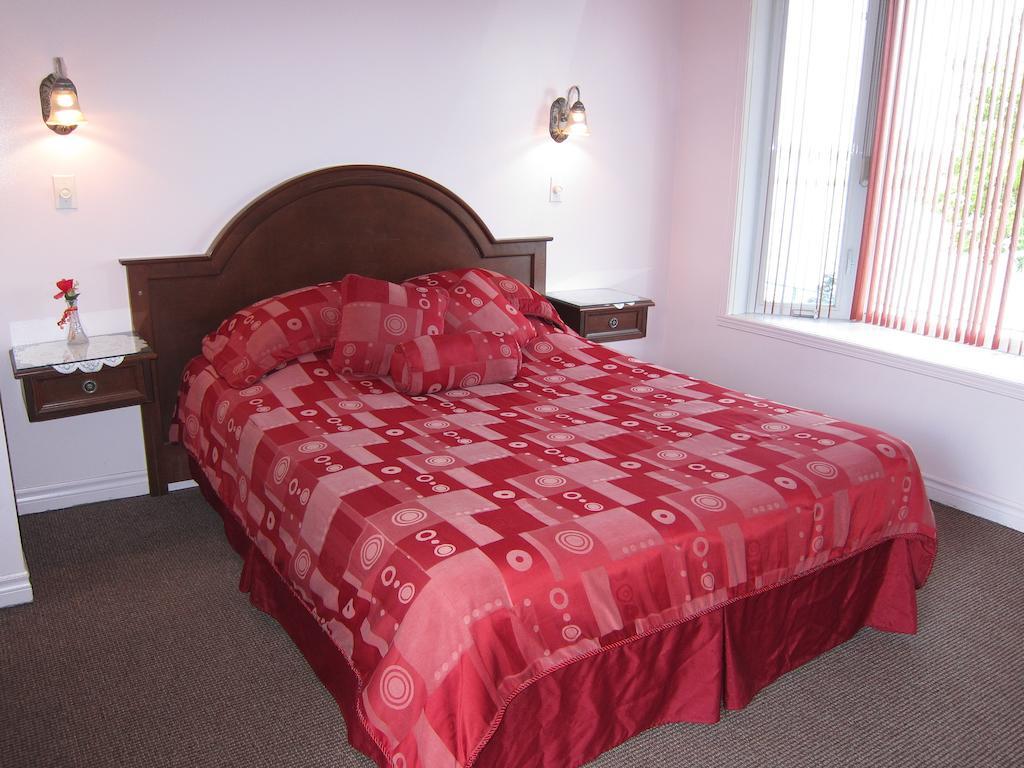 Motel Sainte Catherine Zimmer foto